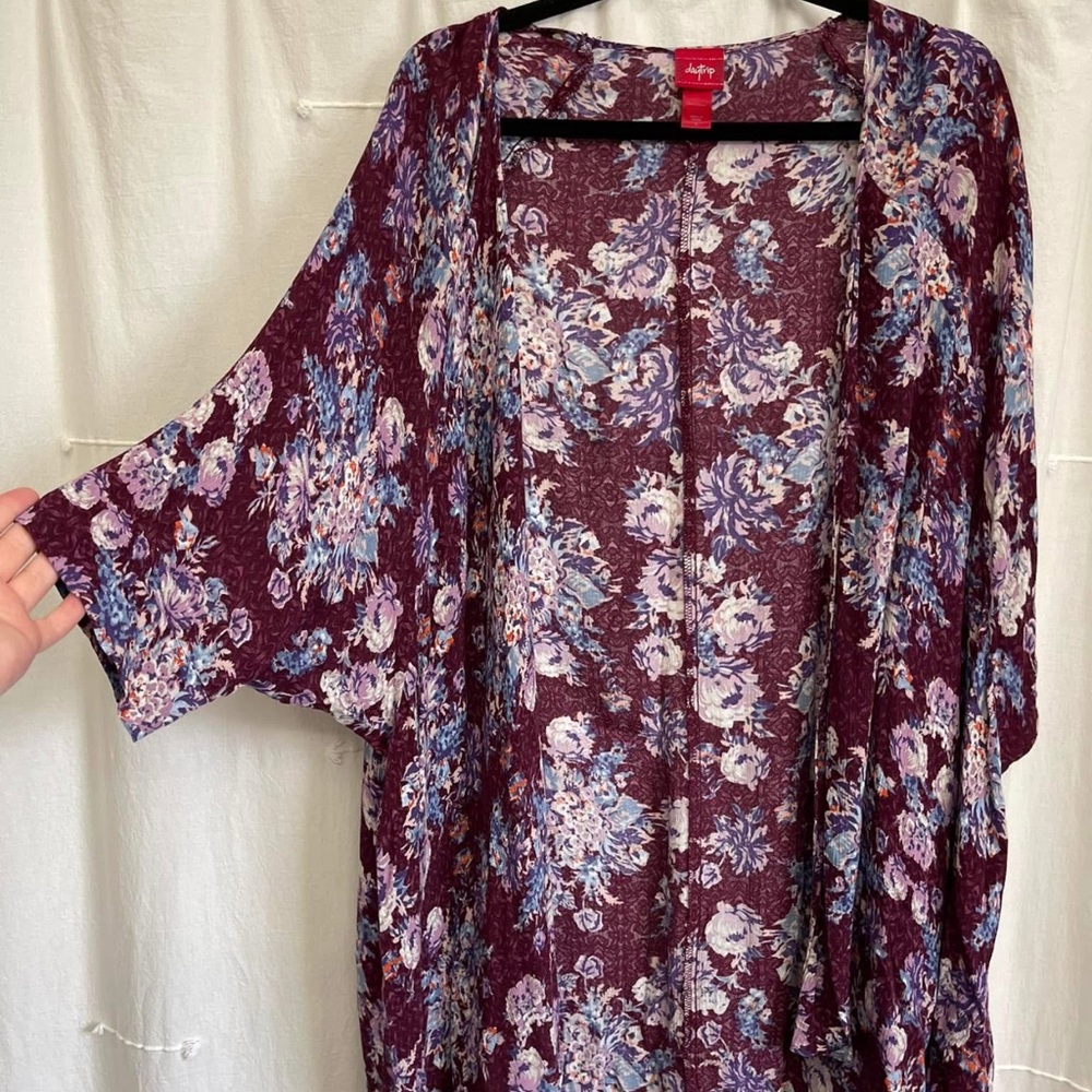Daytrip Floral Kimono Top - Burgundy and Blue